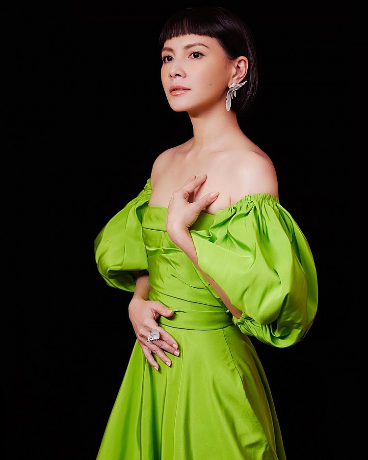 李心潔短髮造型靈感6:眉上瀏海學生頭 