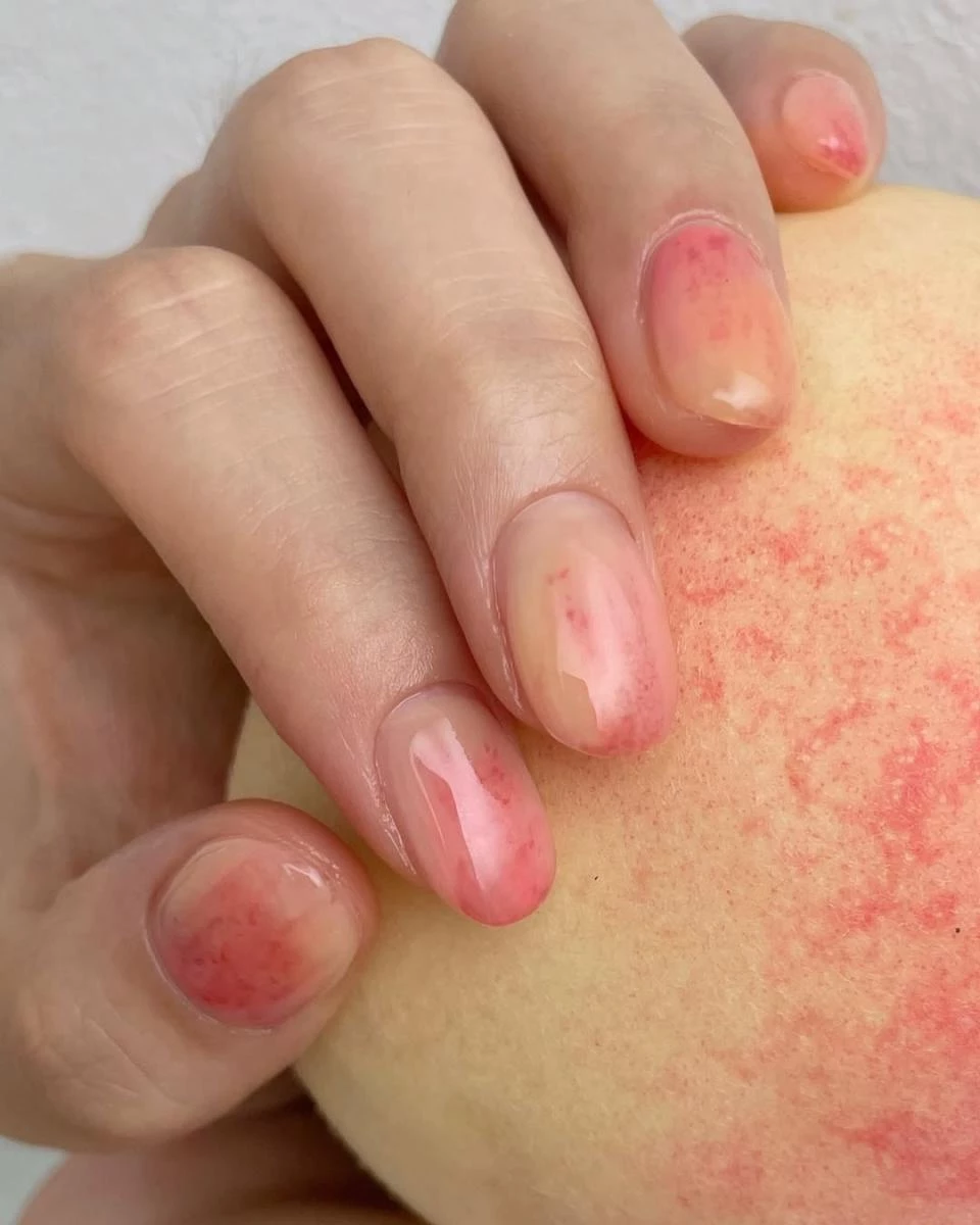水果光療美甲推薦2:水蜜桃