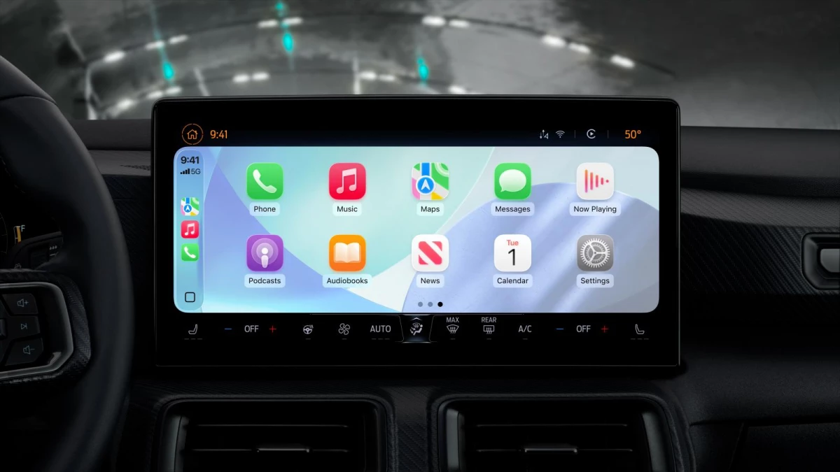 Apple把設計語言延伸到車內,帶來全新的CarPlay Ultra。
