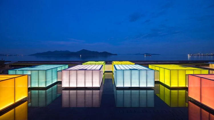除了圖書館外,雲林也將迎來首座縣級美術館,地點選在斗六。美術館預計占地逾 2 公頃,位於大學路上,將打造兼具在地化與國際化特色的藝術空間。設計靈感取自「全球最美博物館」之一的日本廣島下瀨美術館,期望在雲林打造一座「台版下瀨美術館」。預計總經費達 10 億新台幣,完工後將成為雲林重量級新地標。