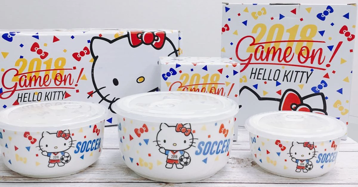 連凱蒂貓都加入瘋世足行列!全聯與Hello Kitty推出超萌餐盤組,不收實在太可惜!