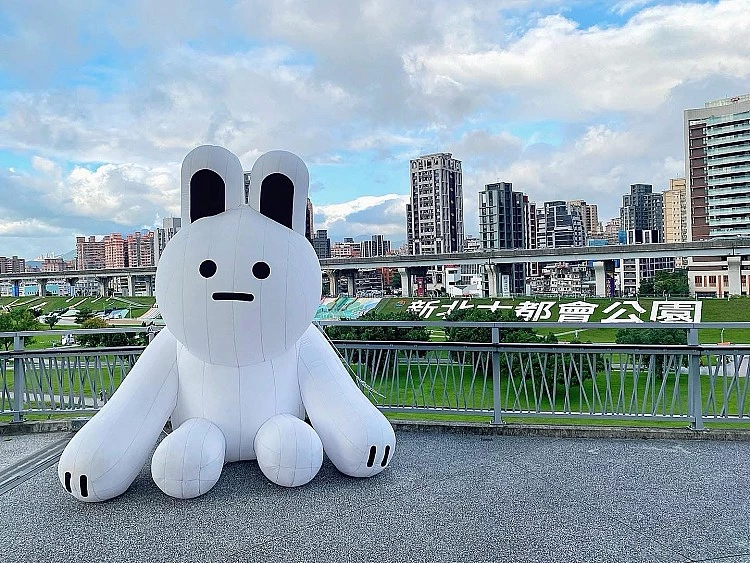 三重 CITYLINK 商場規劃面積約 1,974 坪，不論是對周邊居民、通勤族與旅客都將帶來更便利與豐富的消費體驗。