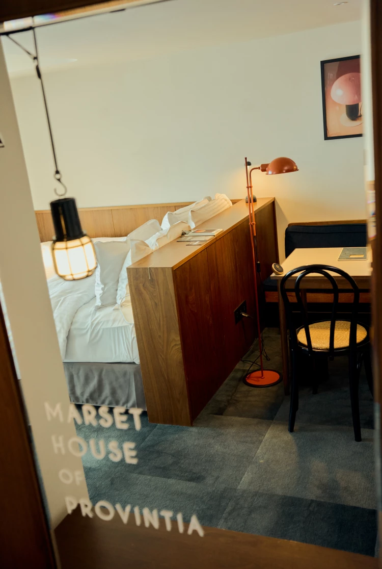 Marset 經典燈具:Fragile、Theia、Dipping Light 與 Gambosa 各有特色