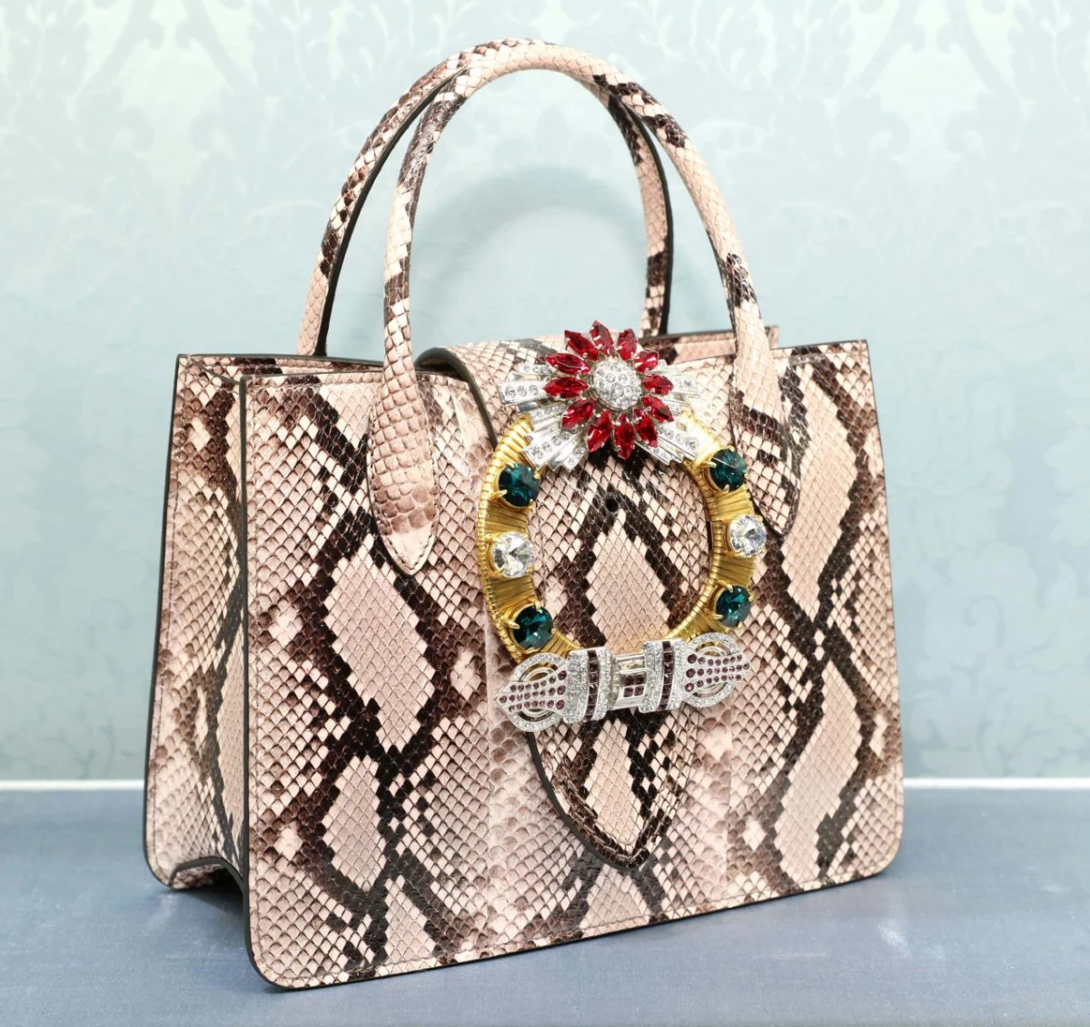 MIU LADY 2