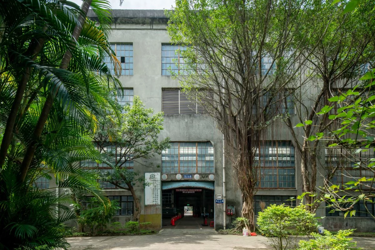 除了 3 個常設展,國家鐵道博物館也推了 3 個特展,包括:《文化中的臺灣鐵道史》、《無限的火車情 臺灣鐵道攝影家古仁榮》,以及《打開!組立工場》。
