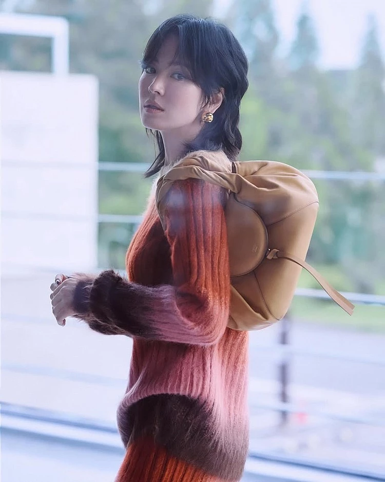韓系中長髮推薦6:宋慧喬狼尾頭