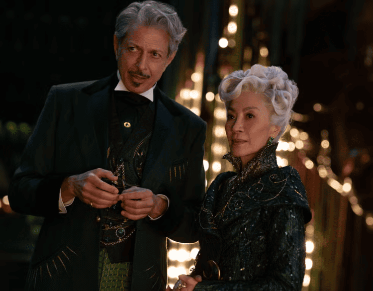 除了辛西婭艾利沃、亞莉安娜領銜、楊紫瓊、傑夫高布倫、喬納森貝利...等原班人馬都會出演外，《魔法壞女巫：第二部》還加入不少實力派金獎演員。