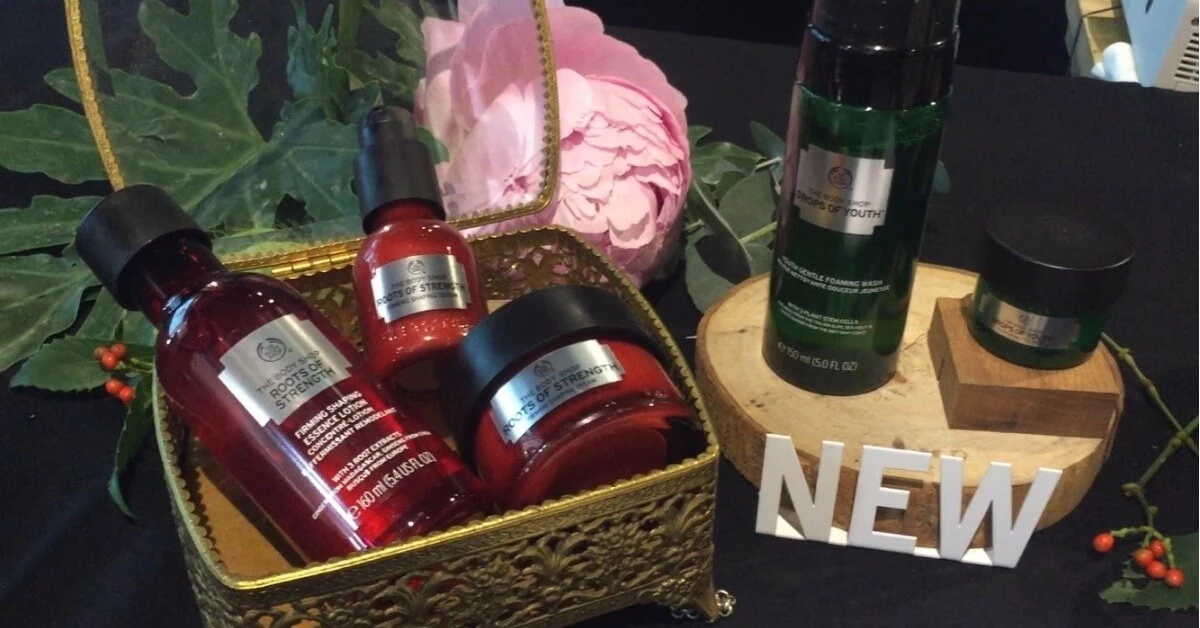 The Body Shop 全新漢方抗老系列帶有薑根清香，搭配臉部按摩感覺緊緻暖呼呼