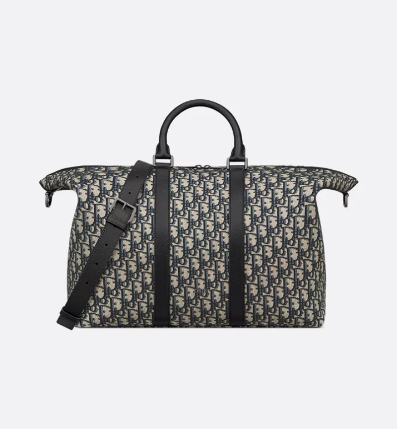 Dior 這款名為「Weekender 40」的大行李袋
