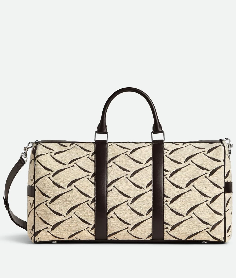 Bottega Veneta 以精緻的皮革編織在時尚圈站穩陣腳