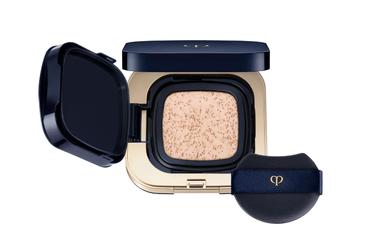 Clé de Peau Beauté 水潤光采氣墊粉霜,NTD3,300(蕊+盒)
