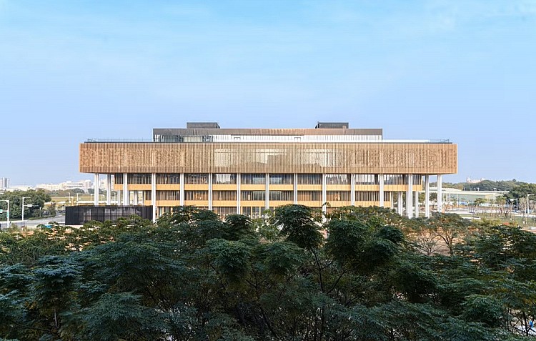 2025台南景點推薦8 臺南市立圖書館 新總館