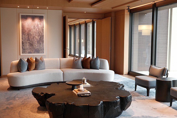 其中最受矚目的總統套房牌價88萬，以115坪的尺度刷新新北酒店的空間格局