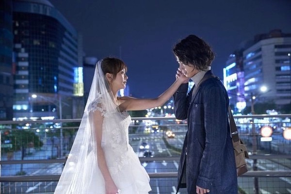 2018 年上映、翻拍自韓國經典電影的《比悲傷更悲傷的故事》，由劉以豪、陳庭妮、陳意涵主演，故事圍繞在張哲凱與宋緩緩這對認識十年、互有好感的好友，卻因疾病與命運而被迫分開的深刻愛情。