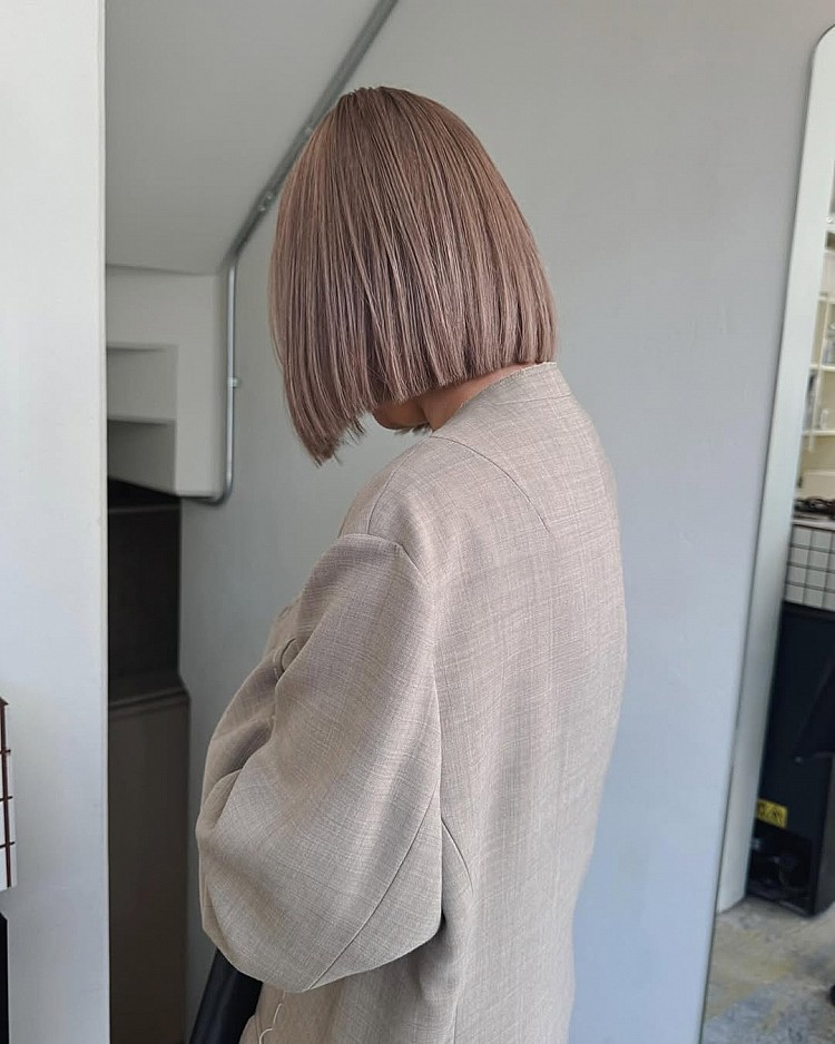 不用燙短髮造型推薦8：一刀切