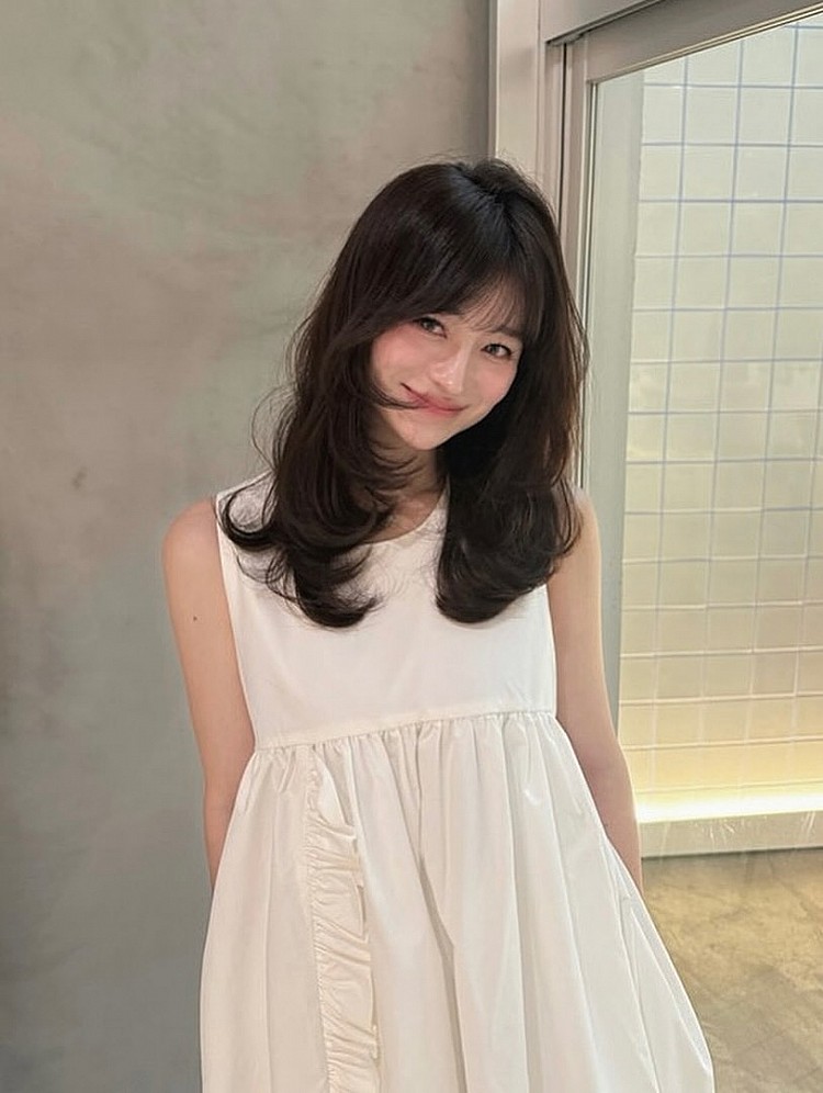 韓系中長髮推薦11：層次C字捲