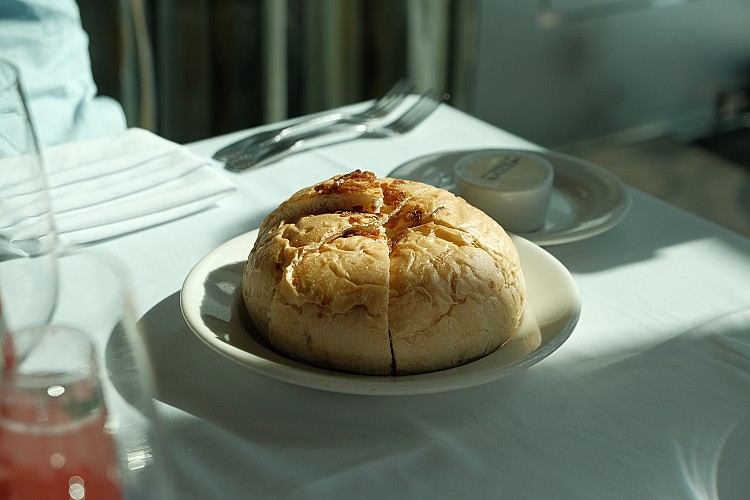 莫爾頓牛排源自1978年芝加哥的經典美式牛排館，再度端出重量級企劃「世界頂級和牛系列」