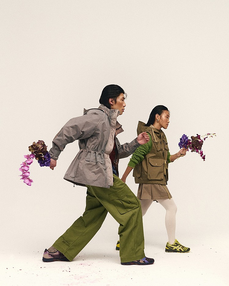 集團公布截至2025年9月30日的前九個月財報，營收年增19%來到6250億日元，首度突破6000億日元門檻，大中華市場同步成長18.8%至929億日元，成為重要動能之一。更關鍵的是獲利結構持續優化，前九個月營業利益大增39.4%至1276億日元、淨利成長32.9%至863億日元，雙雙改寫歷史新高。展望全年，亞瑟士已上修財測，預估2025財年營收將年增17.9%，正式站上8000億日元關卡，營業利益與淨利同步創高。