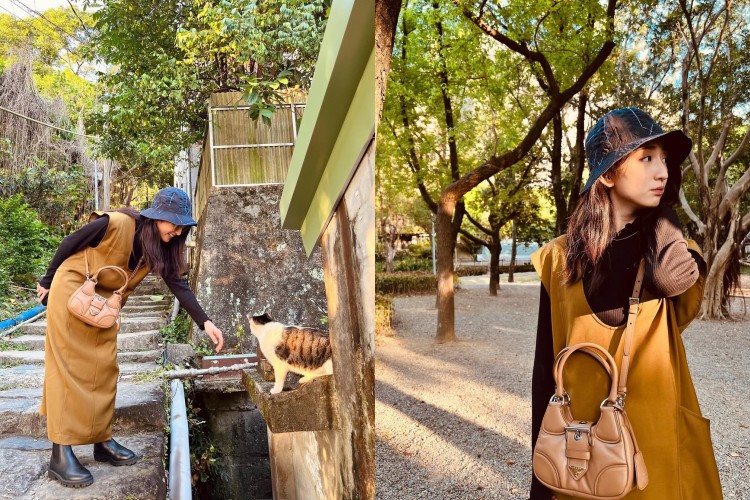 柯佳嬿選穿棕色挖領洋裝，內搭黑色高領毛衣，柔軟的布料在光線下透出輕盈質感，搭配格紋漁夫帽中和甜度，注入俏皮青春感，同時修飾臉型、拉高比例。