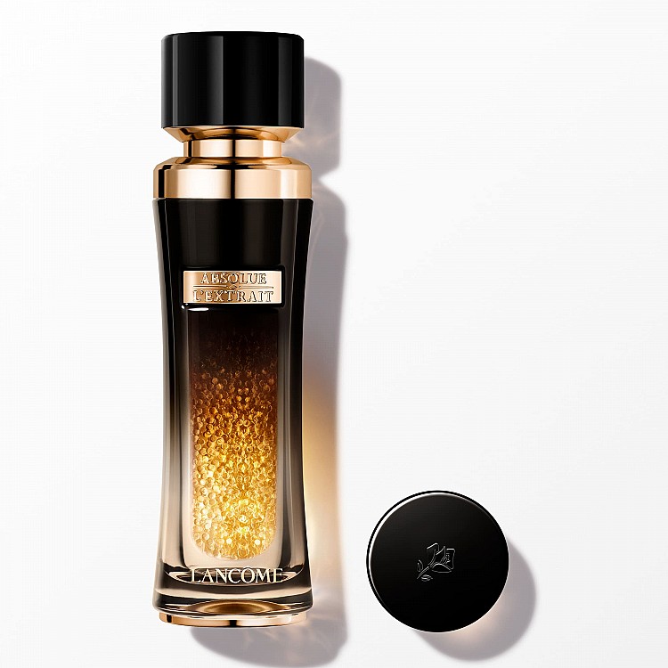 蘭蔻 黑鑽奢燦超導活萃/30ml,NTD23,000;補充瓶30ml,NTD19,550