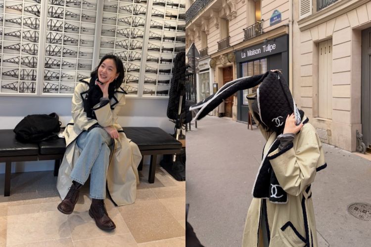 這一套私服造型，金高銀把大衣當成「氣氛製造器」來用。奶油色長版大衣線條乾淨，長度落在小腿下方，自然拉長比例，也替整體定下溫和基調。內搭刻意走輕鬆路線，牛仔褲與厚底靴保留生活感，讓造型不至於太精緻。