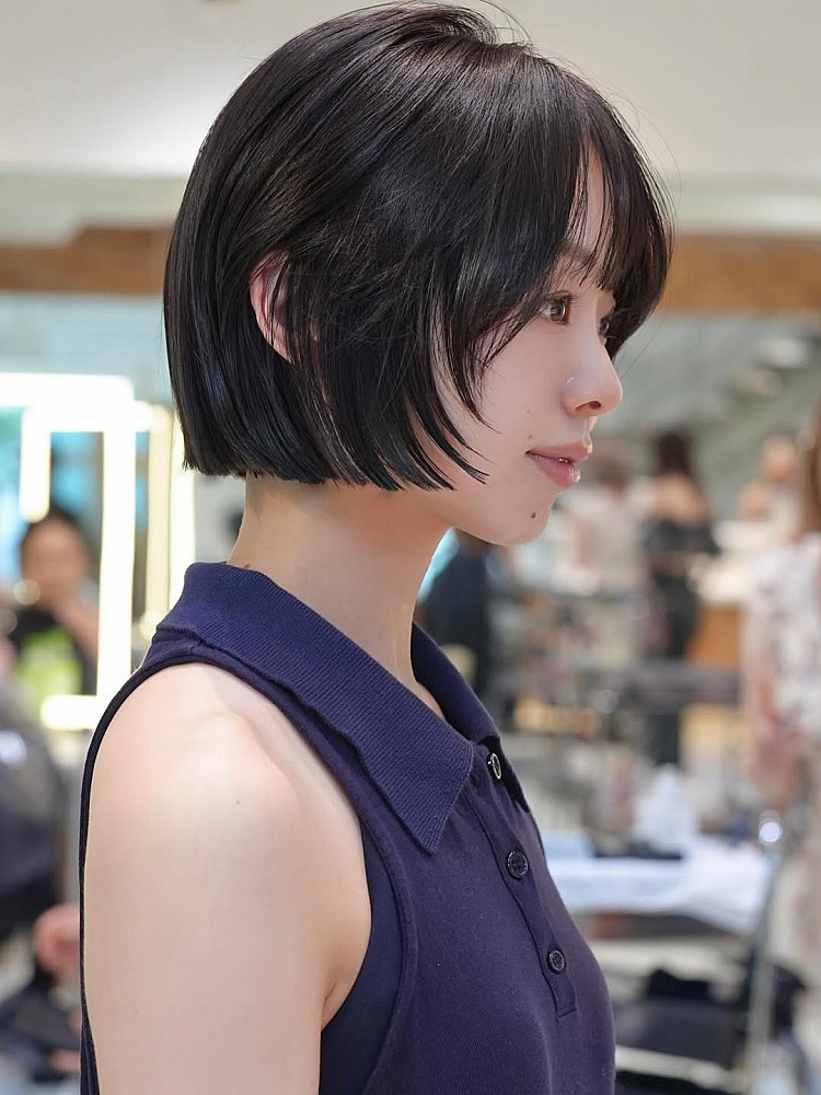 鮑伯短髮推薦1：耳下黑髮