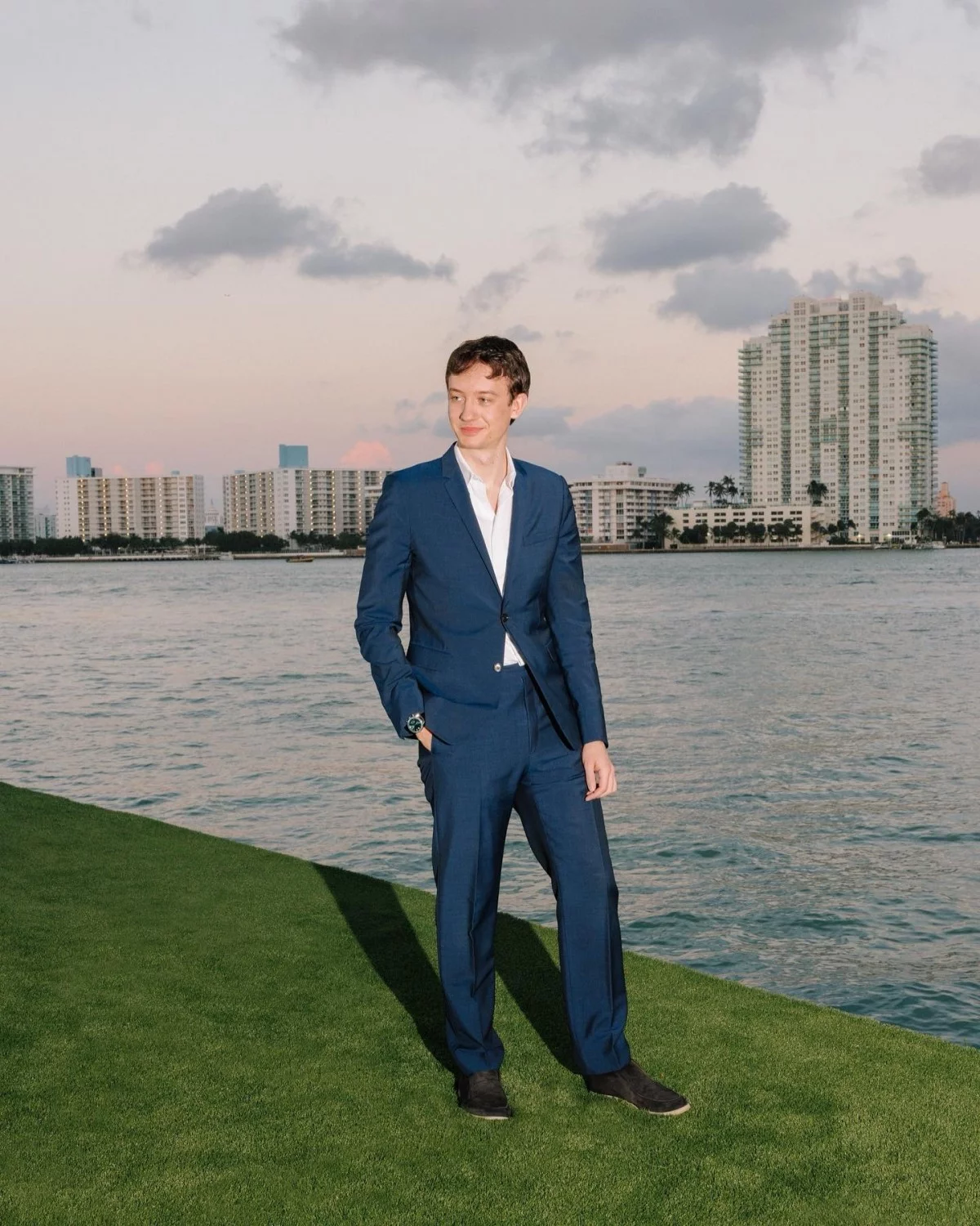 Frédéric Arnault是LVMH創辦人Bernard Arnault五名子女中的第三個孩子,去年以30歲之齡出任Loro Piana執行長