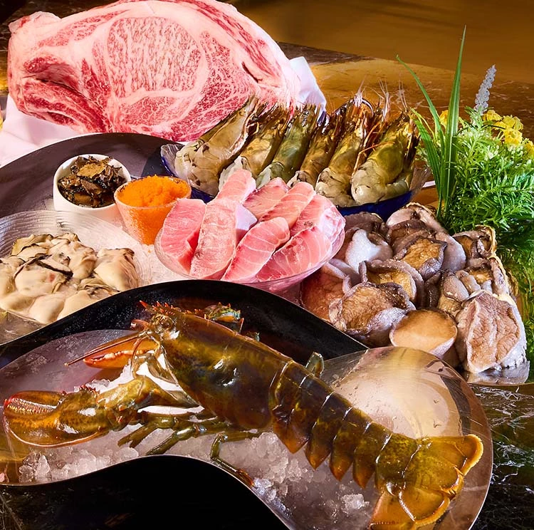 11道法式鐵板套餐1480元+10%，海陸食材一次入席，推薦佐無酒精氣泡茶香檳