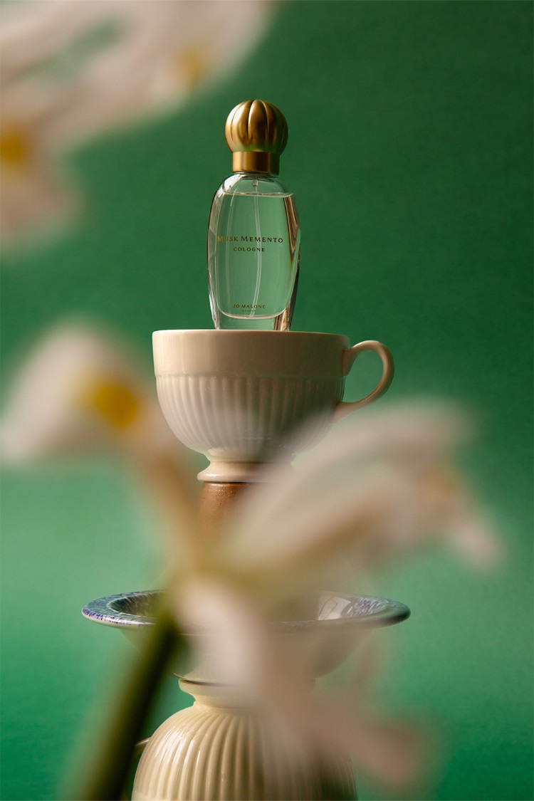 Jo Malone「老香水」全球熱賣！英倫古董市集系列顛覆經典，木質調、藥罐設計...有錢不一定買得到