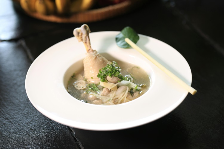 鼻子過敏怎麼辦？中醫師5個飲食療法明顯改善：雞湯這樣吃效果不輸維他命