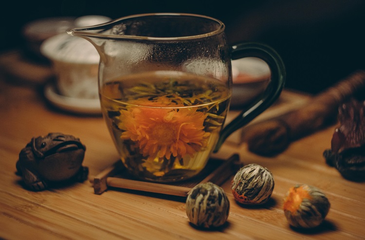 鼻子過敏怎麼辦？中醫師5個飲食療法明顯改善：雞湯這樣吃效果不輸維他命