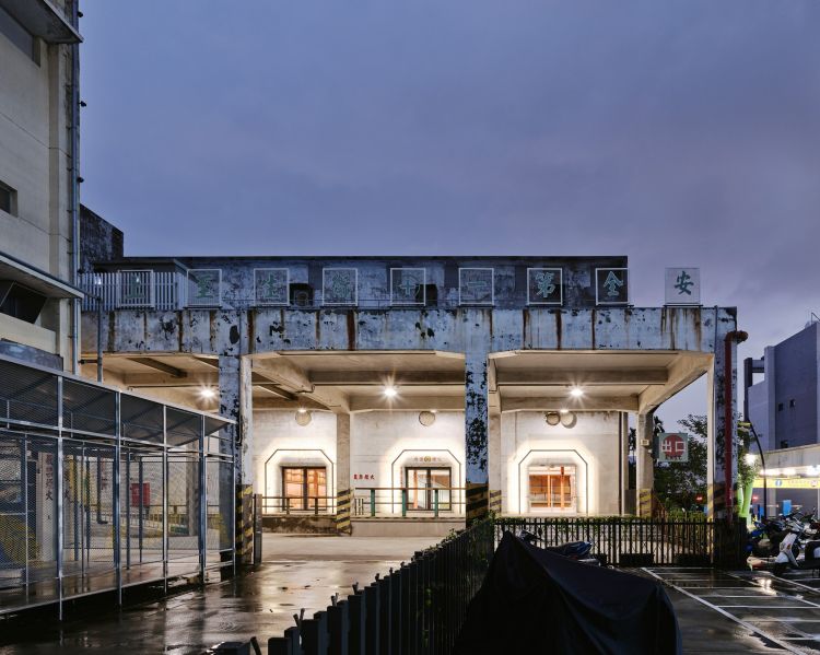 籌備2年！屏東全新博物館「屏菸浮日廳」5大設計亮點：改建百年菸葉廠，打造「文資建材庫房」藝文空間