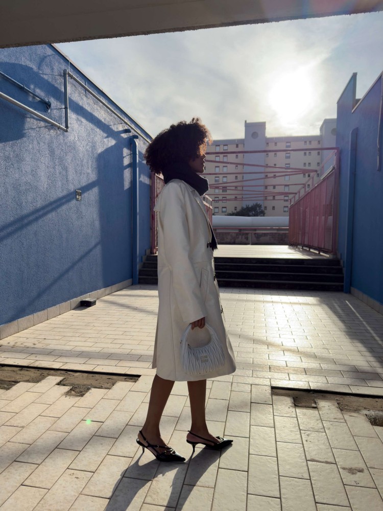 時尚與藝術的交織！Miu Miu迎來全新《女人的故事》系列：以電影視角詮釋設計語彙，深度探討女性力量