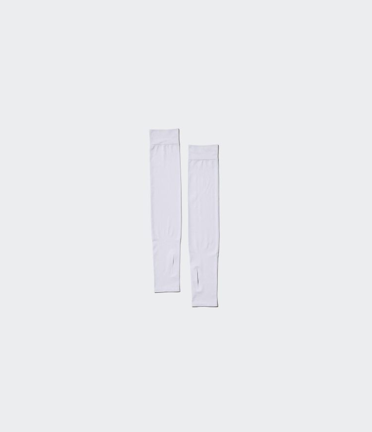 Uniqlo AIRism涼感單品8款必收：平口背心超百搭，防曬袖套是機車族救星！