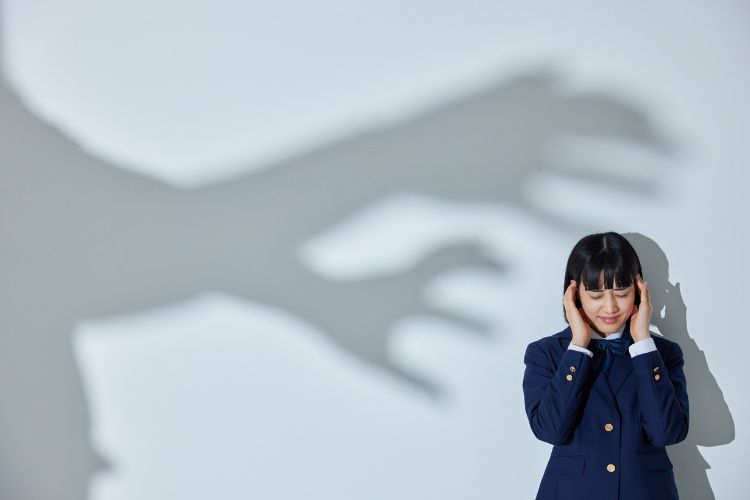 做完事反而更焦慮？醫師教你分辨「正常焦慮」與「焦慮症」差異