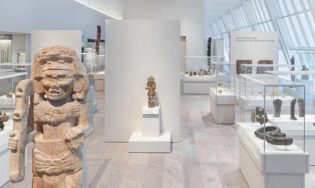 作為「世界三大博物館」的館長與執行長，霍萊因上任多年來，致力於為觀眾提供最有價值的參觀體驗，「透過精心策劃且融入最新學術研究的展出方式來呈現我們的館藏。」