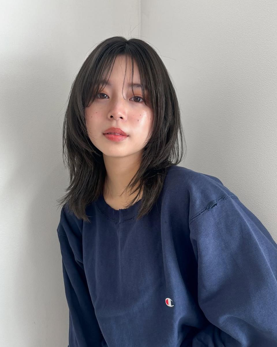 圓臉髮型推薦4：中長層次鮑伯頭
