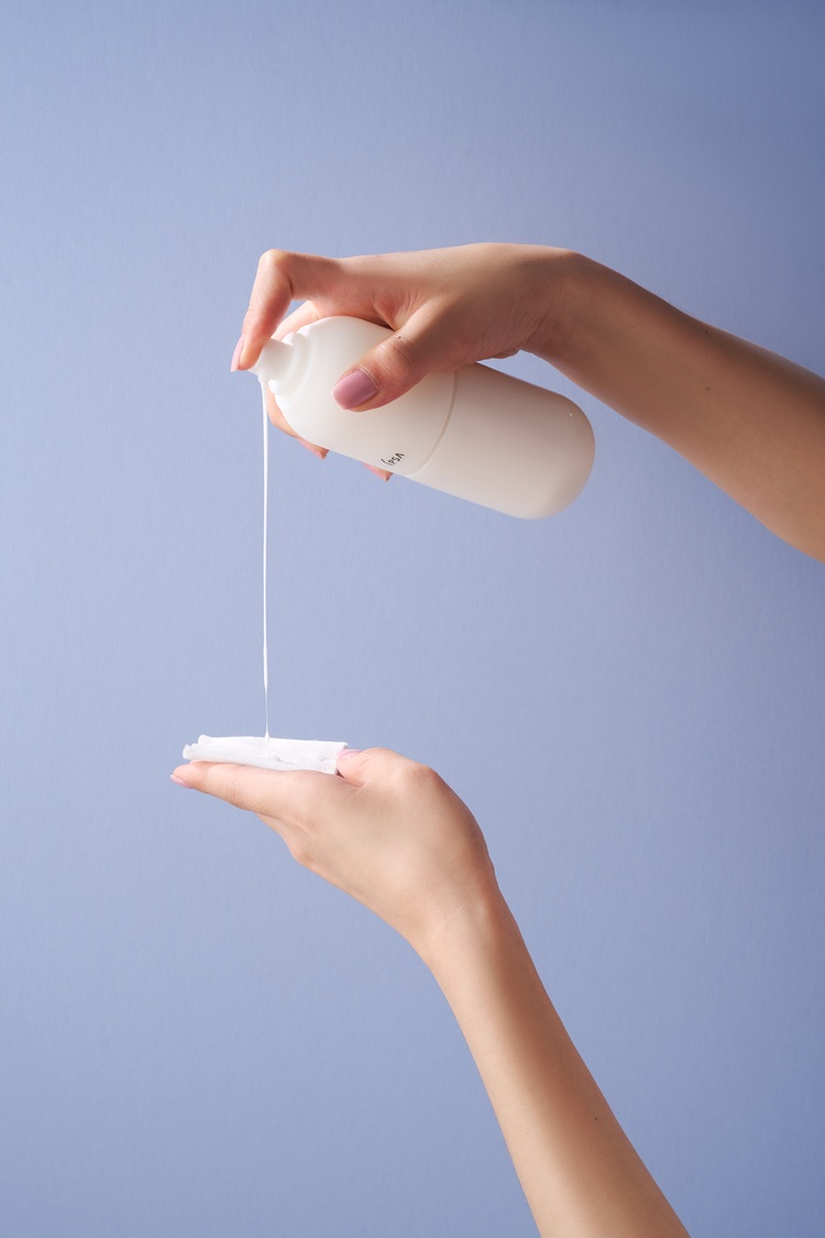 乳液使用於化妝棉更加清爽