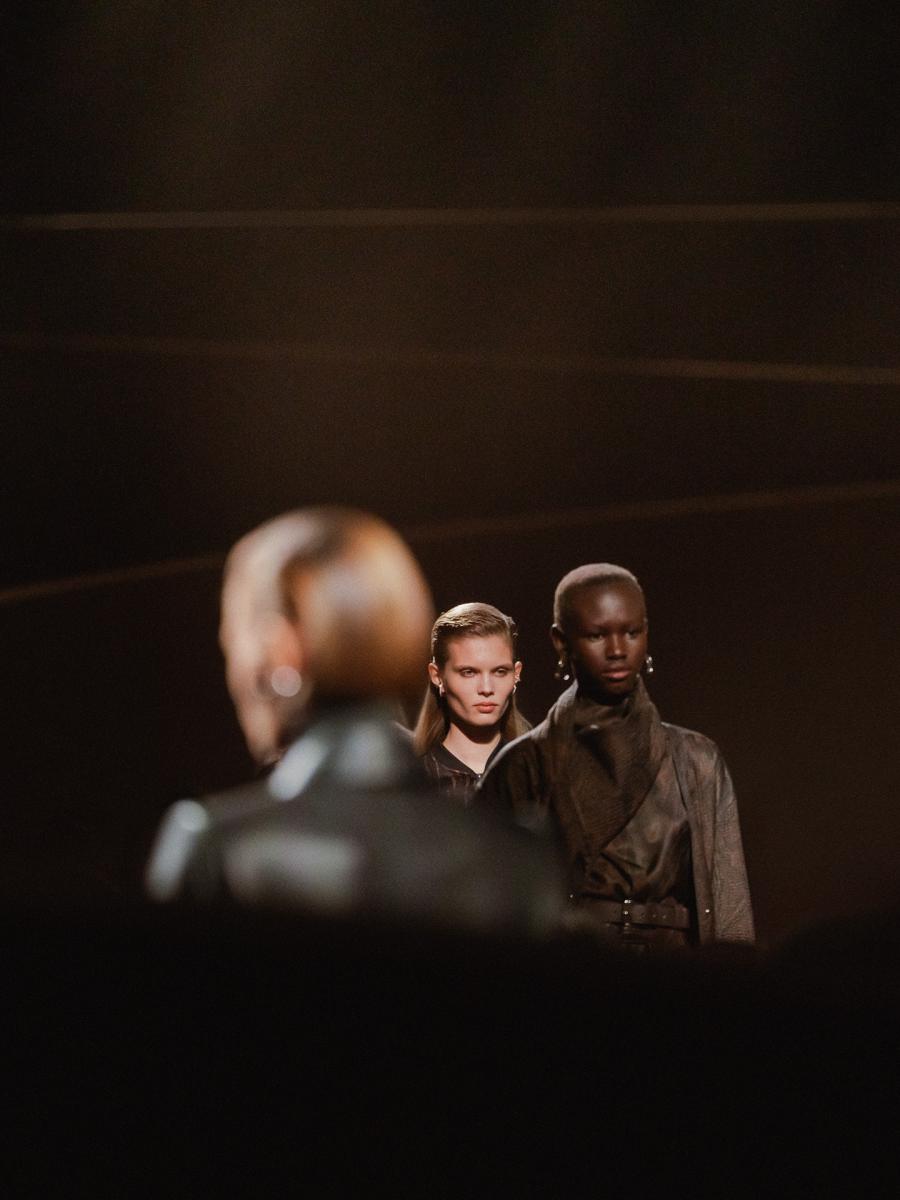 Hermès秋冬秀場，品牌公布上半年營收持續成長。