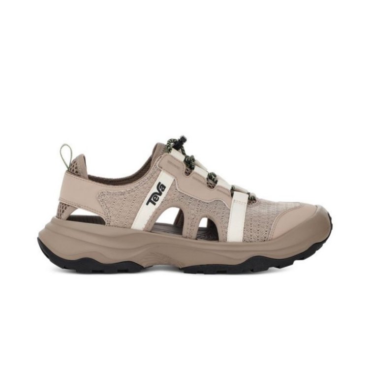 Teva機能涼鞋，商品價格 NTD 4,480。