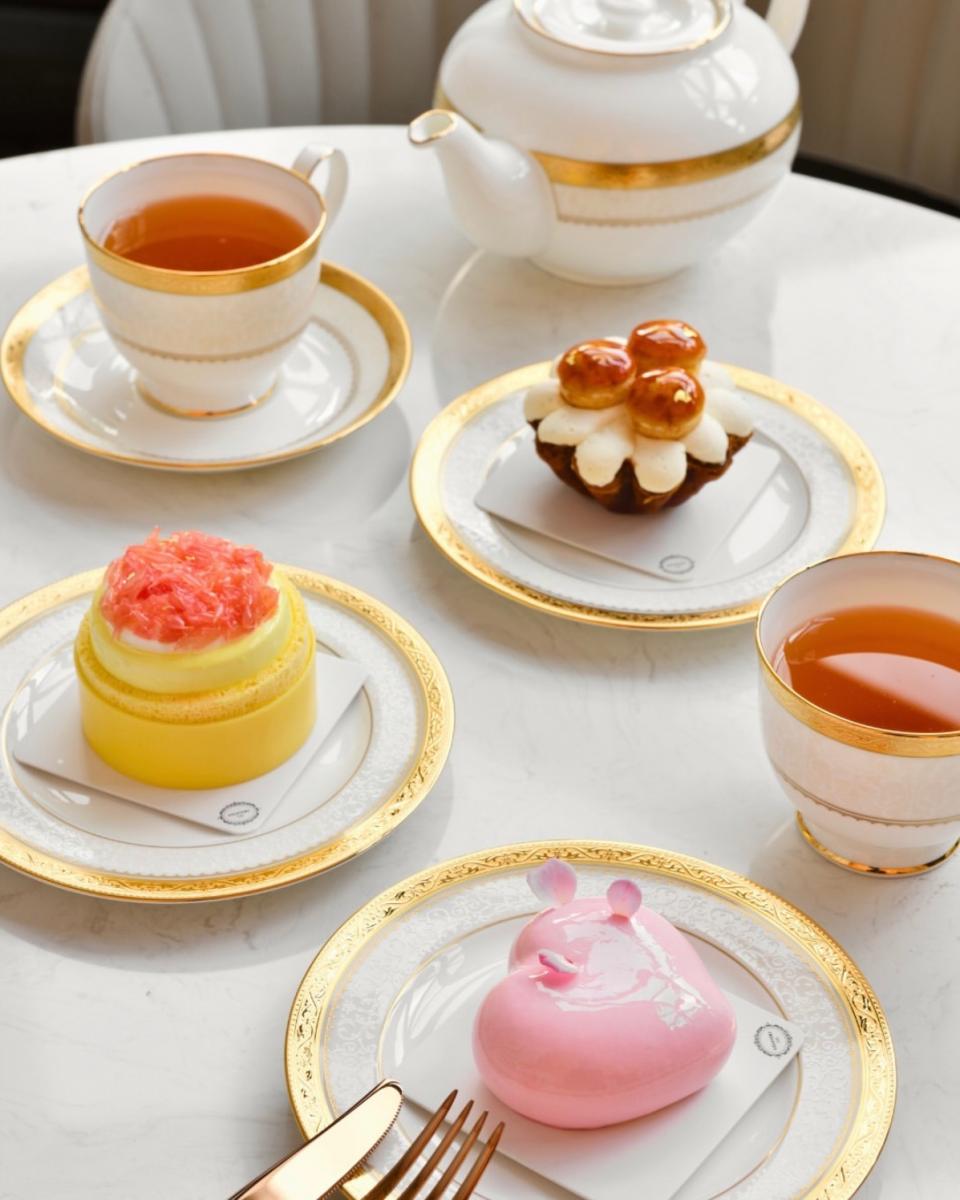 「Gelovery Gift」推薦滑順不甜膩的生乳卷,以及提拉米蘇、沙布列、蒟若妮系列甜點,不論視覺與味覺都顧到了。