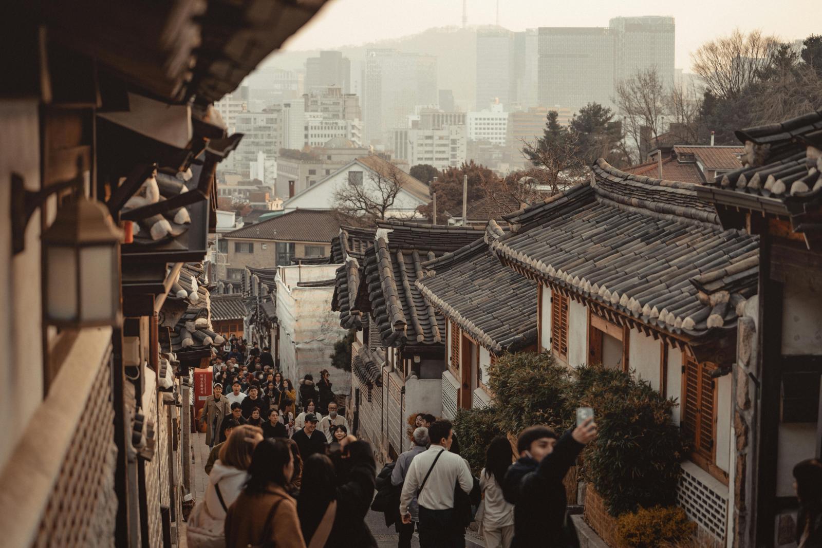 今年榜單幾乎成了亞洲的高光舞台，台北（1）、胡志明（2）、新加坡（3）、首爾（10）。