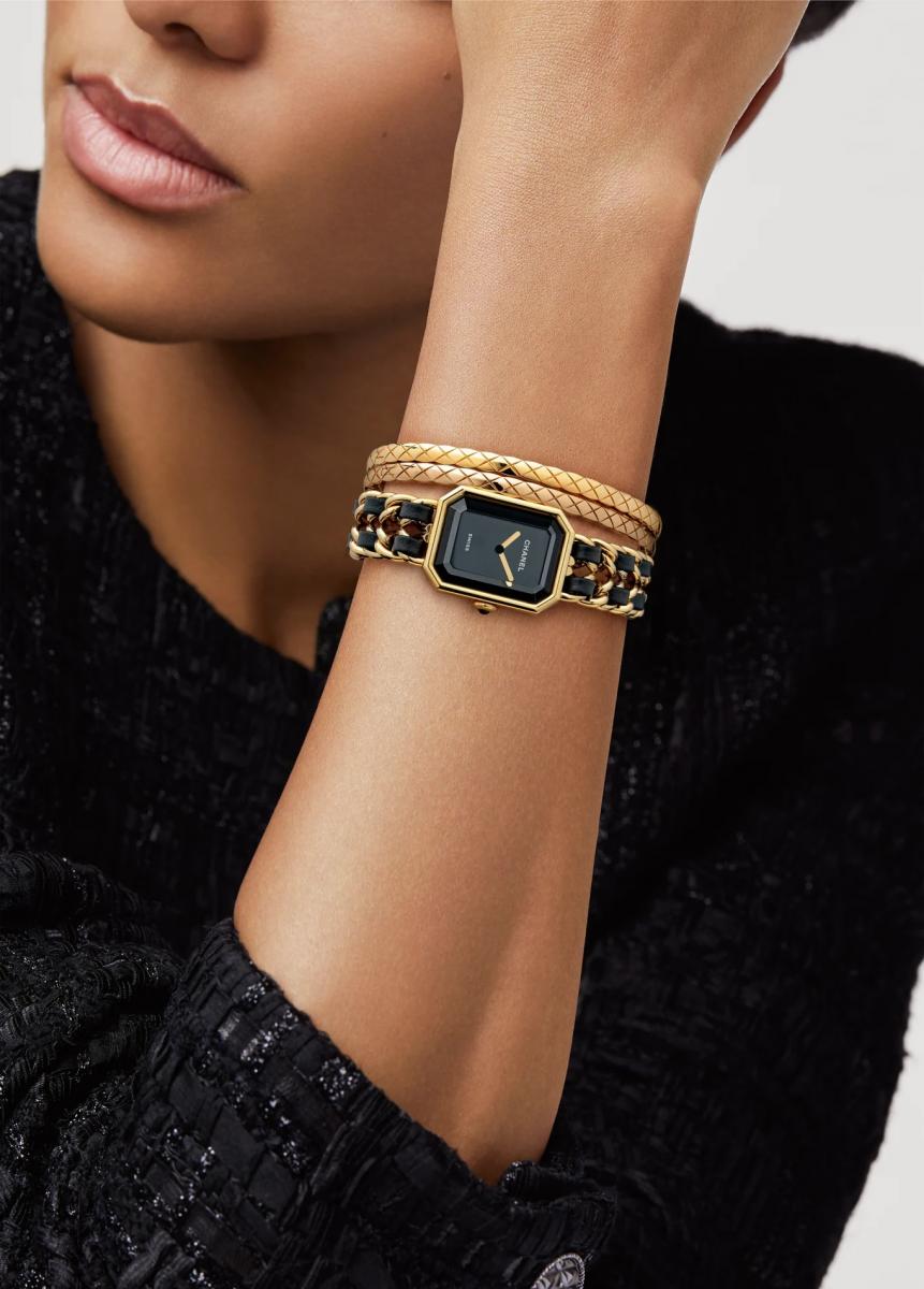 Coco Crush 之所以能成為人生第一件香奈兒珠寶,不僅因為它設計經典、價格相對親民,更在於它背後承載的品牌精神。