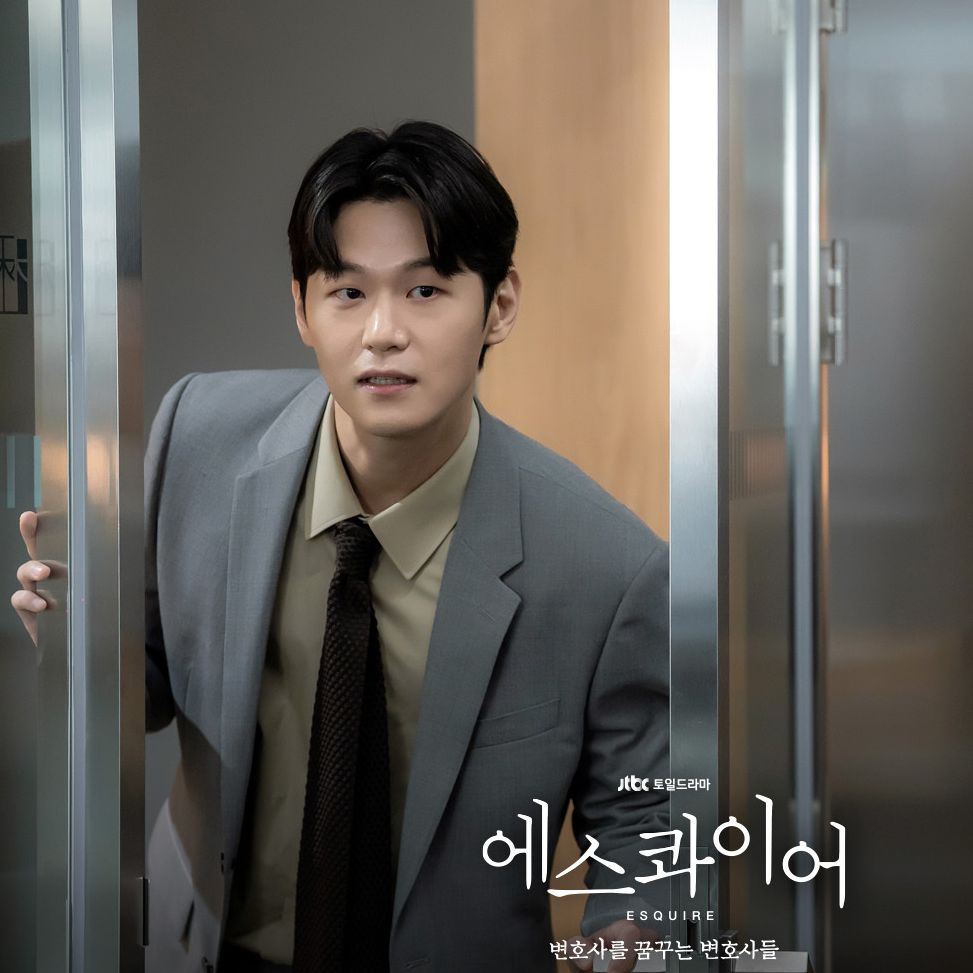 《夢想成為律師的律師們》李學周飾演李鎮宇