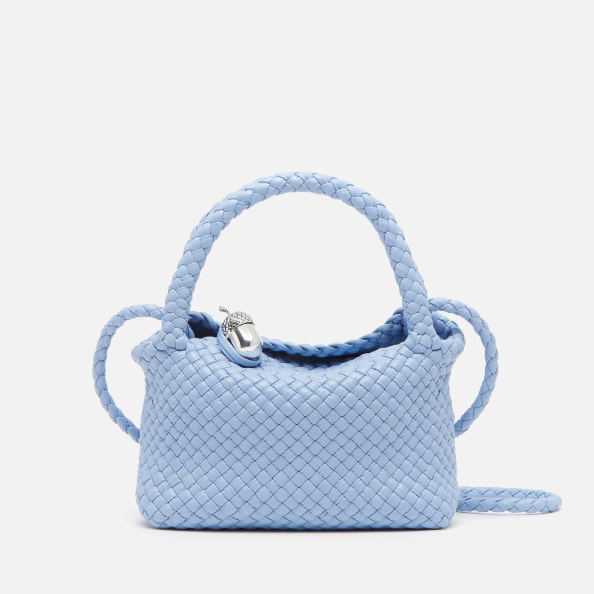 問世於 2023 年的「Tosca」包款，亦是品牌展現工藝的代表作。