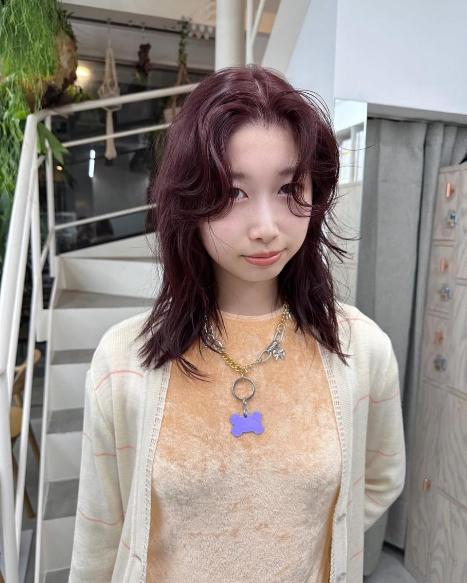 及肩髮型推薦19:高層次剪裁+S瀏海