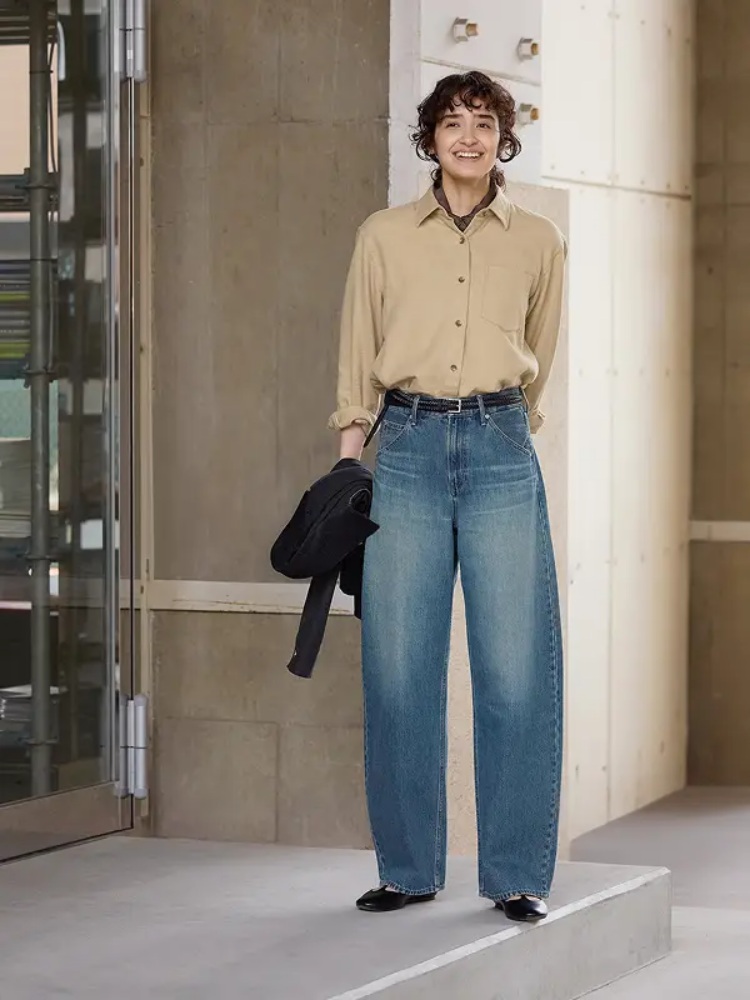 這幾年風靡時尚圈的繭型褲穿搭，無疑拯救了許多女孩！該褲型可修飾腿部線條，同時又能拉長比例的特性，已成為必備單品！