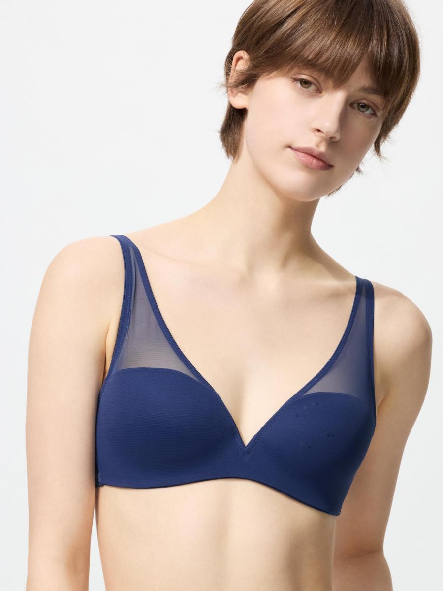 若說上一款像是「雕塑作品」，那麼網眼版本則是「輕柔擁抱」。罩杯內部同樣採用彈性片材，精準服貼胸型，但背帶部分換成了透氣網布，無縫設計讓觸感更加平滑。