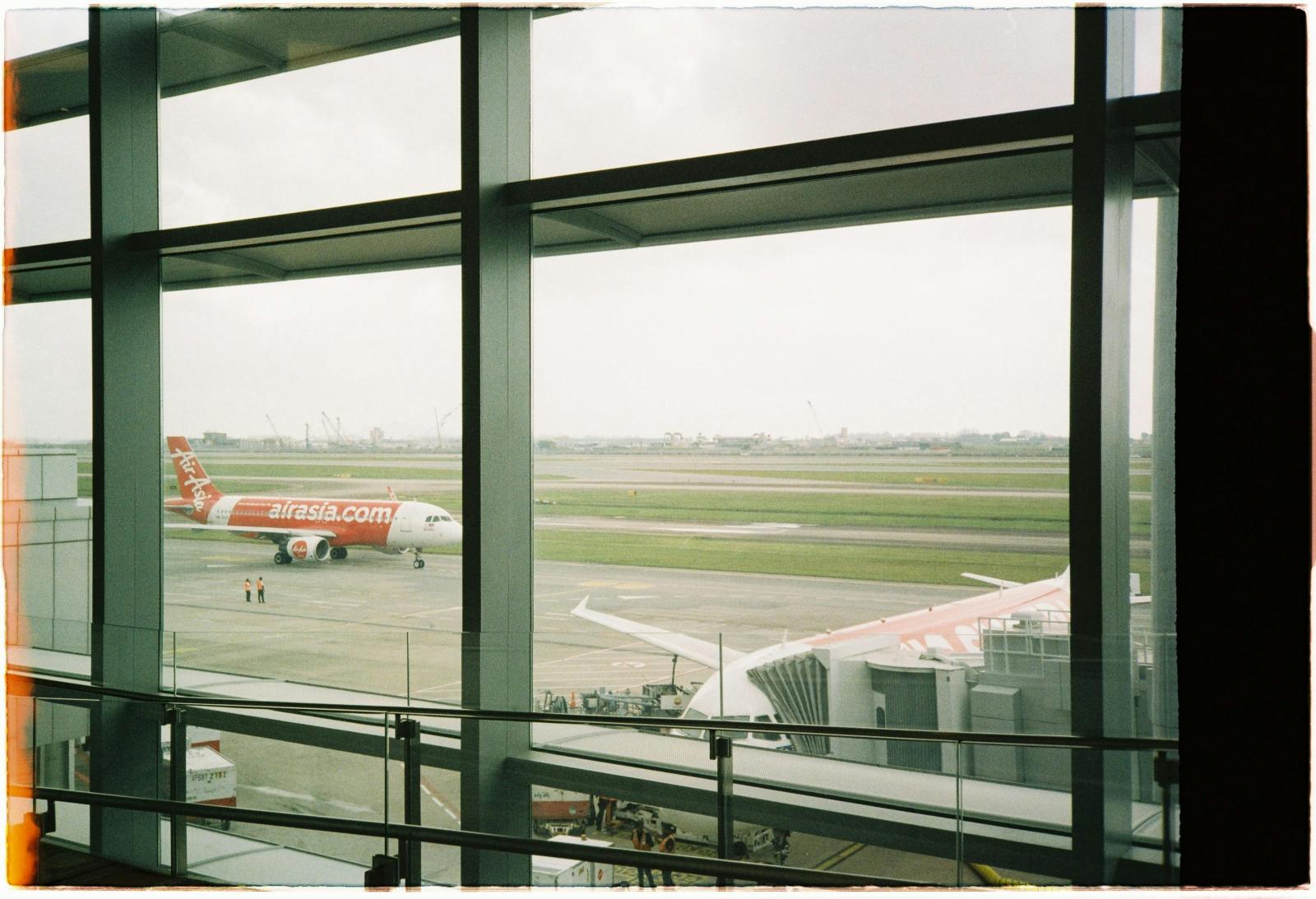  AirAsia自8月15日起正式開航「台北－福岡」直飛航線，每日一班，非紅眼時段起飛，為偏好自由行的旅人提供靈活的航班安排與優惠票價。