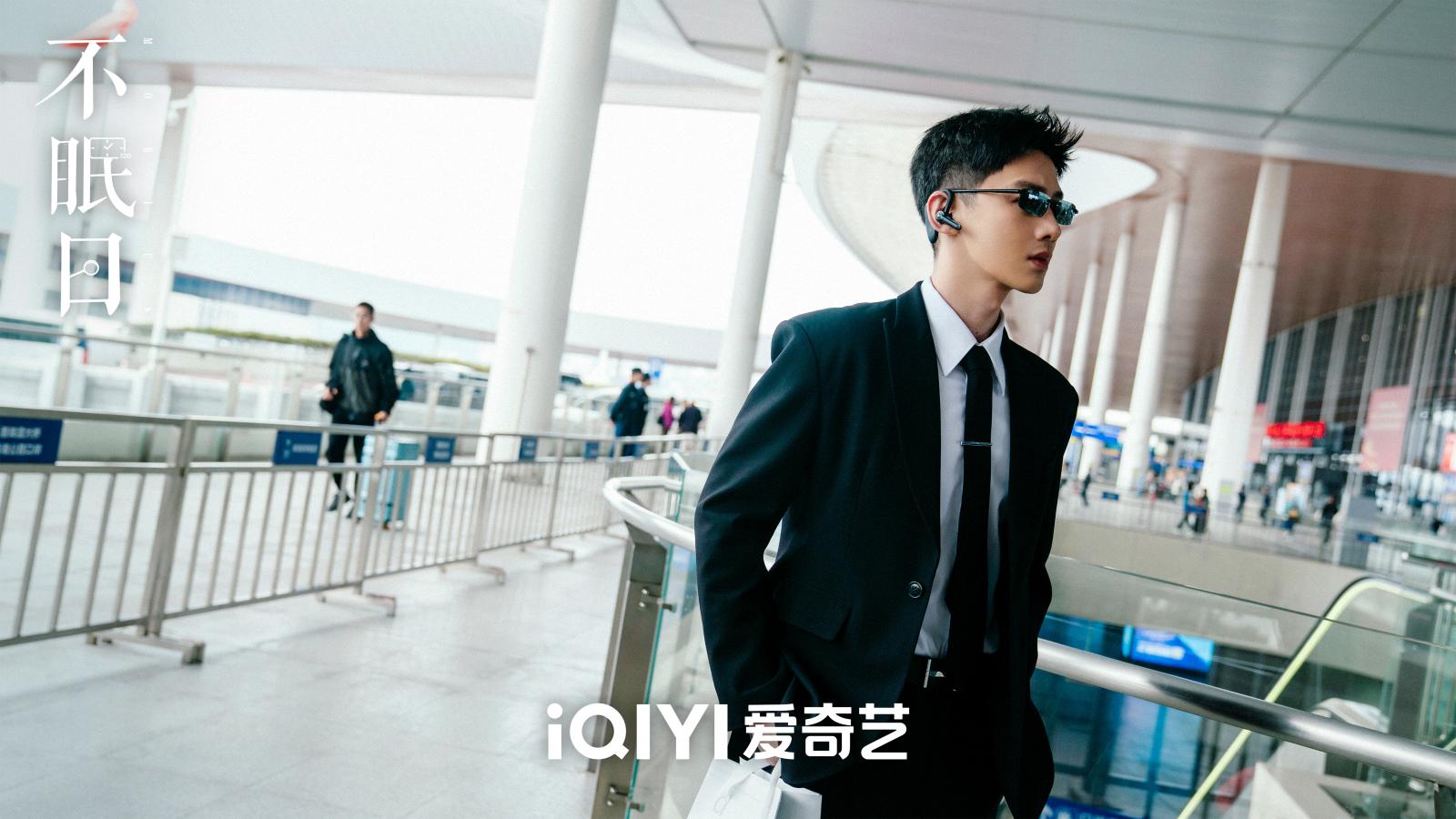 相較以往無限流僅著重於「逃生遊戲」或「生死試煉」，《不眠日》更強調刑偵推理的縝密鋪排。